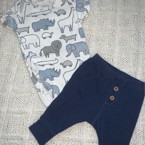 Baby outfit set